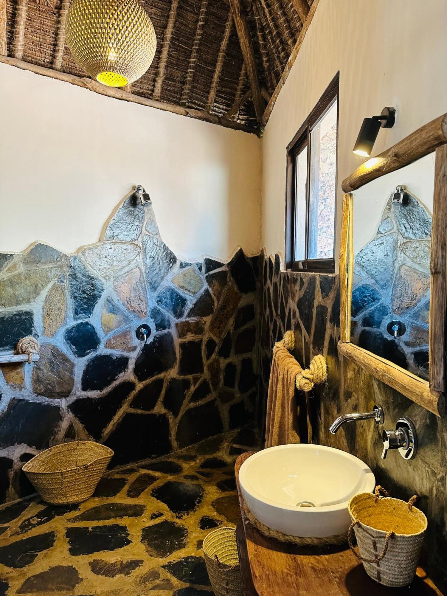 Mwazaro Beach Lodge Shimoni Cameră foto